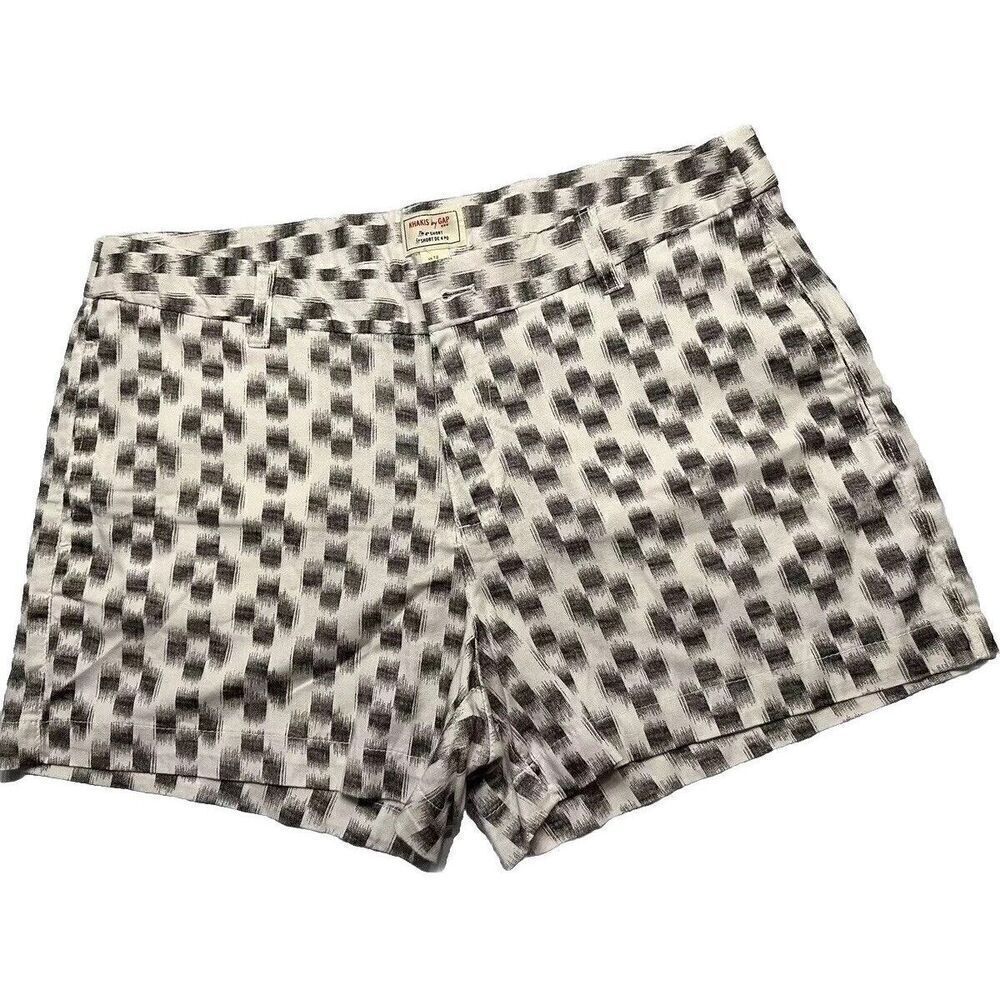 Khakis by GAP Women's Shorts Size 12 Printed Chino Deck Black & White EUC